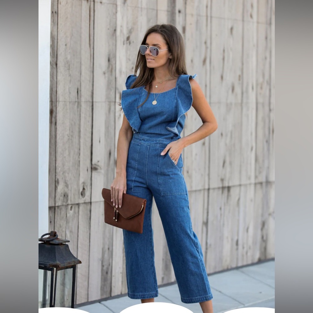NWT VICI Farrah Pocketed Denim Jumpsuit